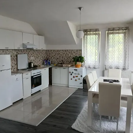 Apartman_alex Appartement *